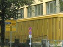 Sichtschutzfassade für Grundschule