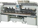 Furnierzusammensetz- maschine