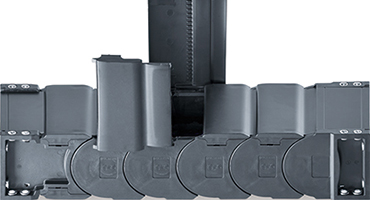 Kostengünstiger Späneschutz durch R2.1 e-rohre von igus®