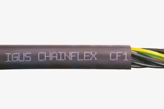 Erste chainflex Leitung CF1