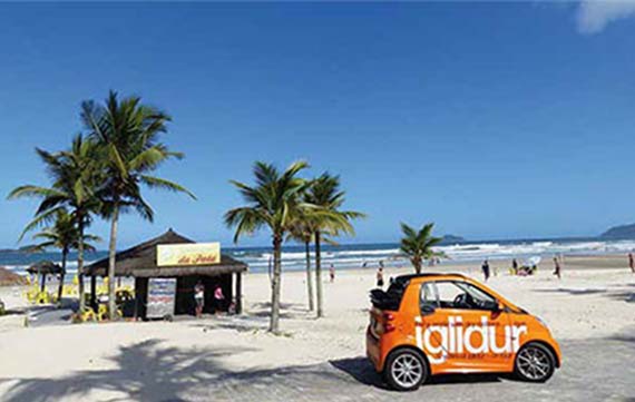 iglidur on Tour Smart in Brasilien am Strand