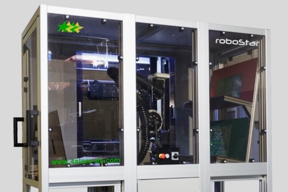 robostar Prüfeinheit für Platinen mit robolink Roboterarm